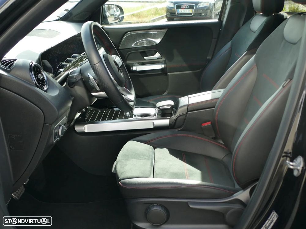 Mercedes-Benz GLB 180 d AMG Line - 28