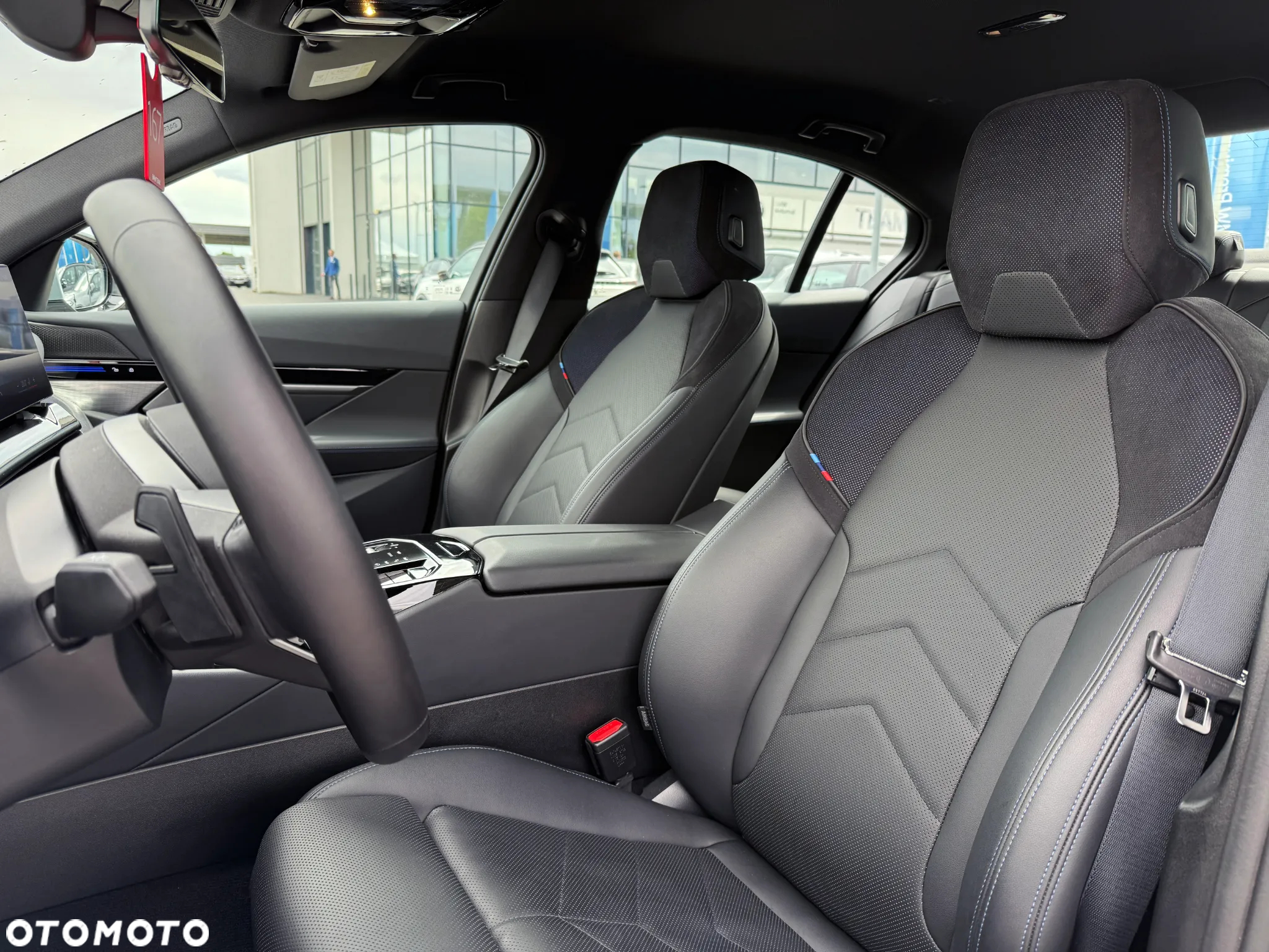 BMW Seria 5 - 24