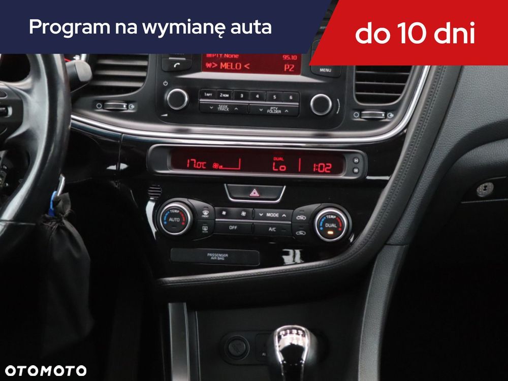 Kia Optima - 14