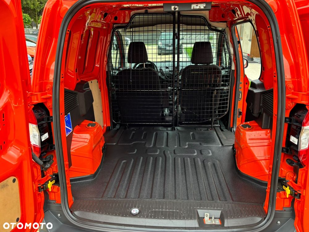 Ford Transit Courier Trend - 21