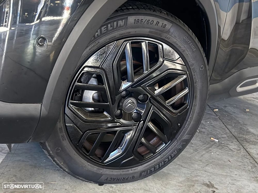 Citroën C4 PureTech 155 Stop&Start EAT8 SHINE - 20