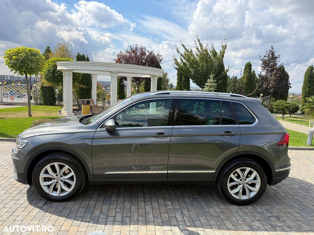 Volkswagen Tiguan 2.0 TDI SCR 4MOTION (BlueMotion Techn.) DSG Highline - 10