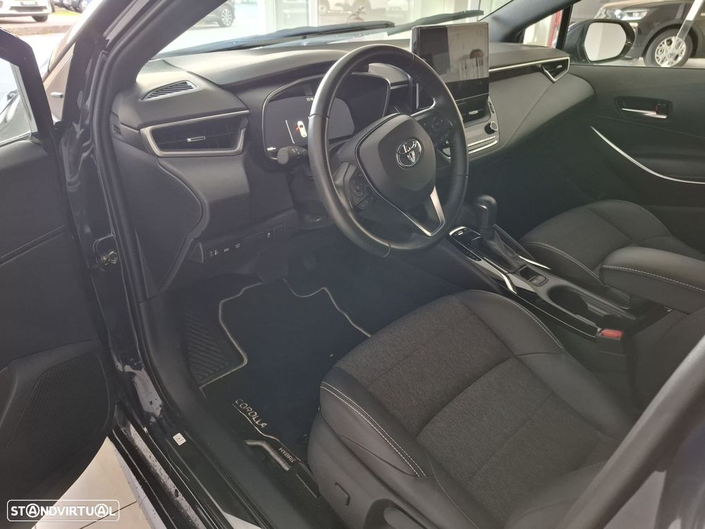 Toyota Corolla 1.8 Hybrid Comfort Plus - 11