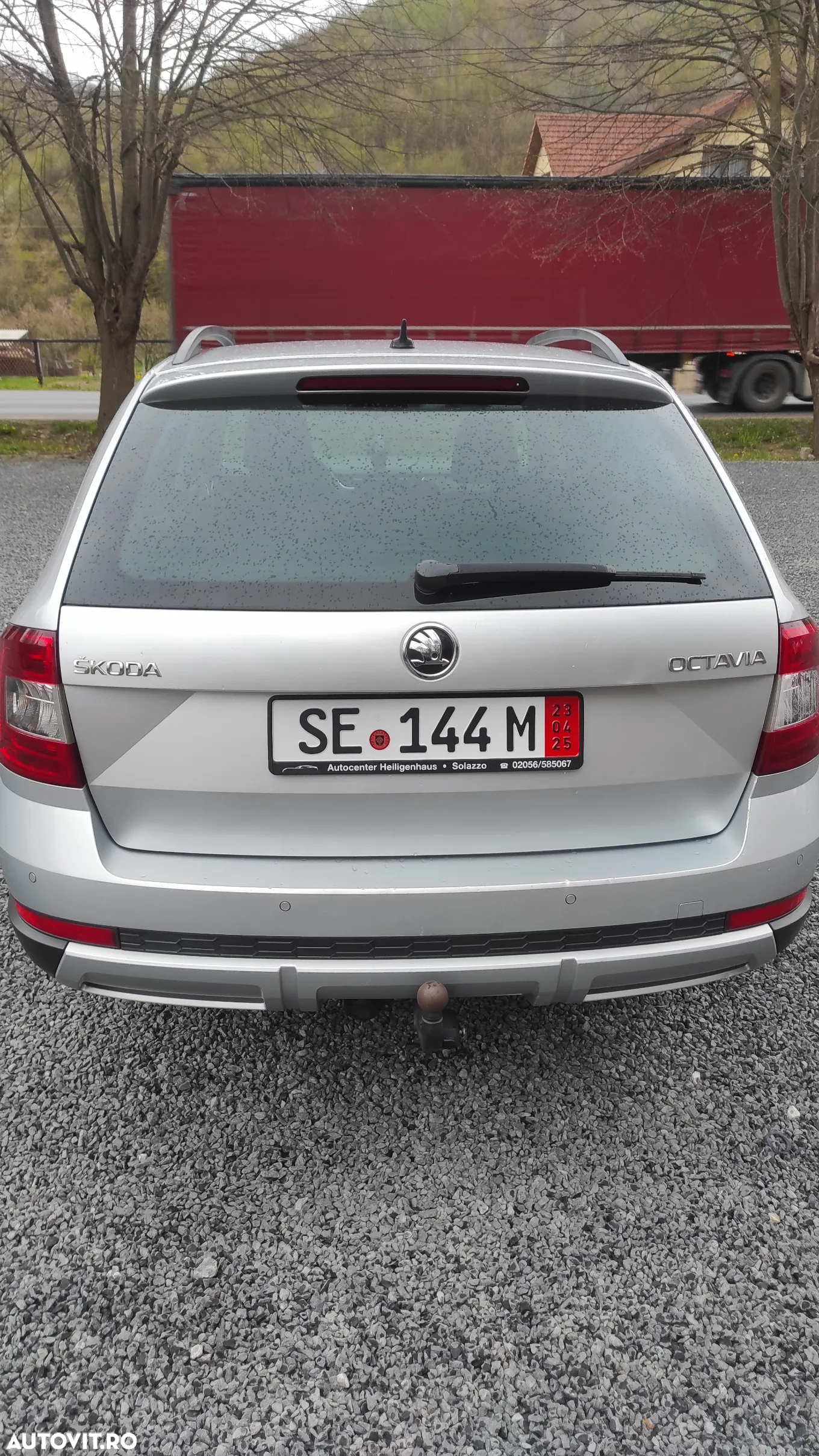 Skoda Octavia 2.0 TDI 4x4 Scout - 4