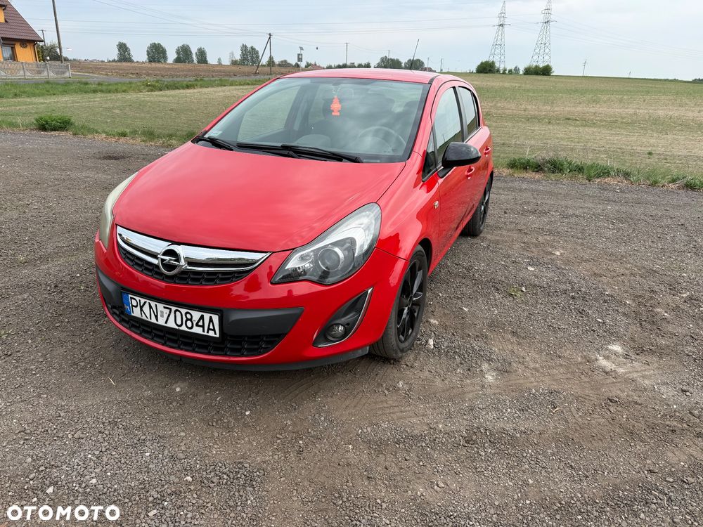 Opel Corsa 1.4 16V Innovation - 1