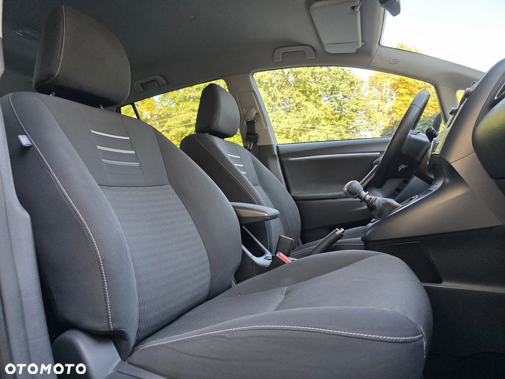 Toyota Verso 1.8 5-Sitzer Edition-S - 17