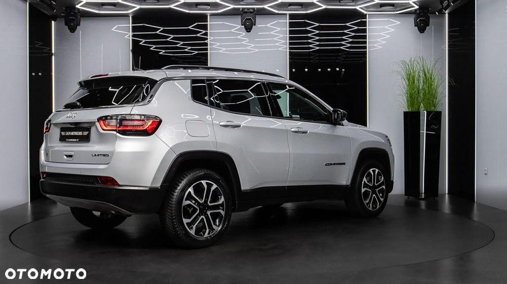 Jeep Compass 1.5 T4 mHEV Limited FWD S&S DCT - 8