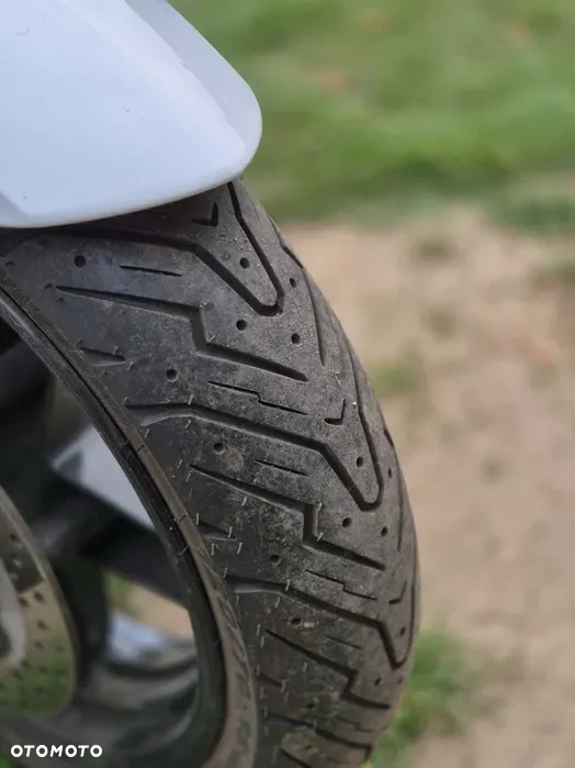 Yamaha X-max - 5