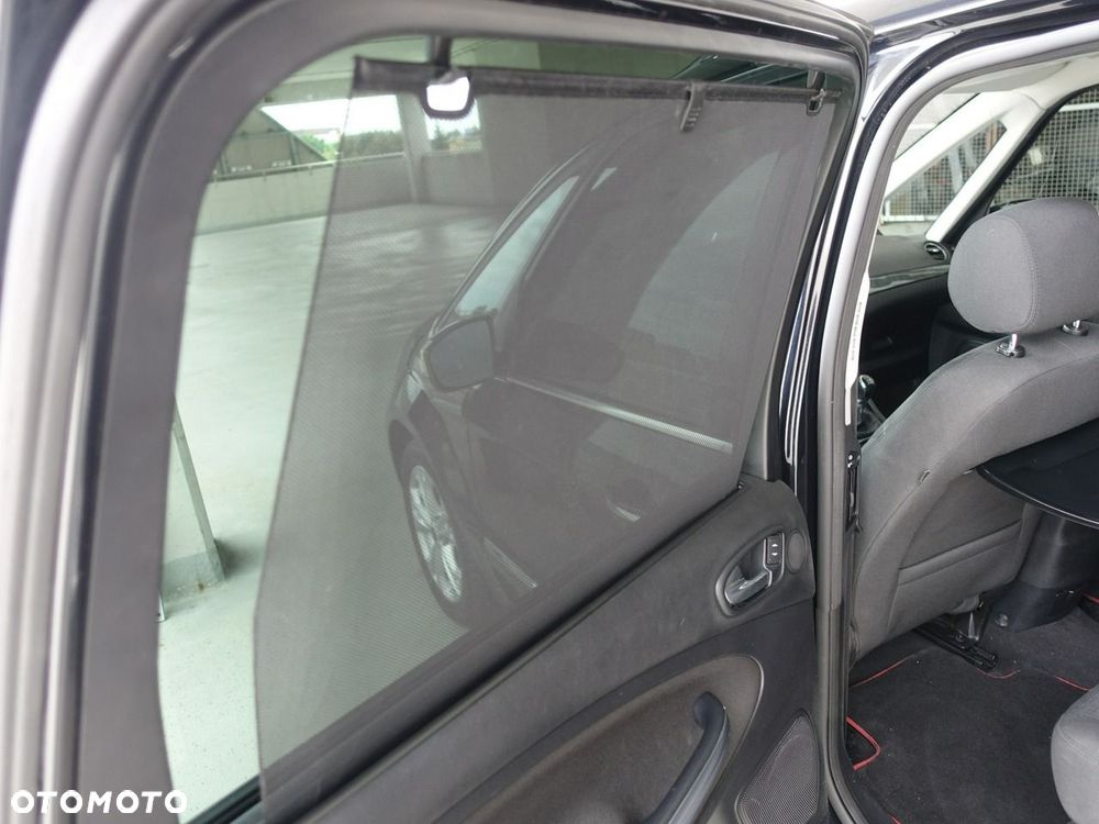 Ford Galaxy 2.0 Platinium X (Ghia) - 18