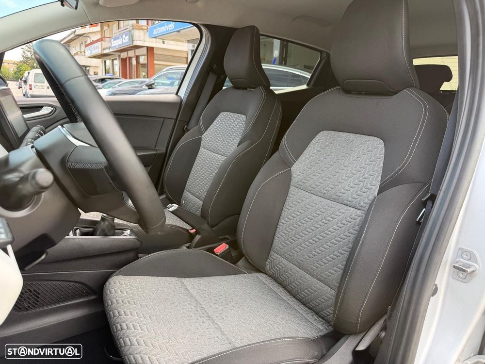 Renault Clio 1.0 TCe Intens Bi-Fuel - 10
