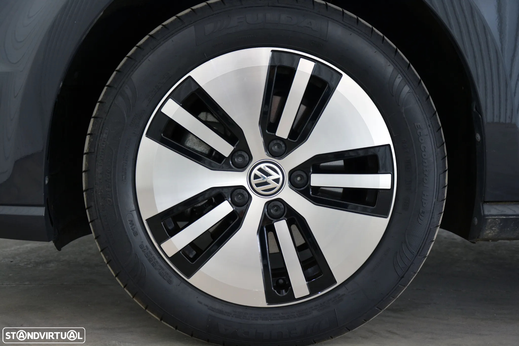 VW e-Golf AC/DC - 9