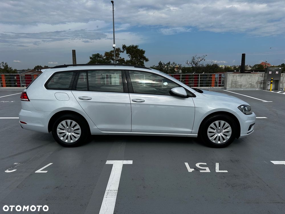 Volkswagen Golf Variant - 4