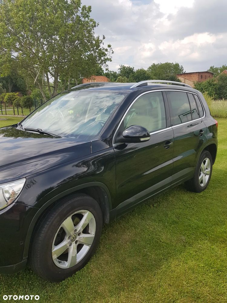 Volkswagen Tiguan - 9