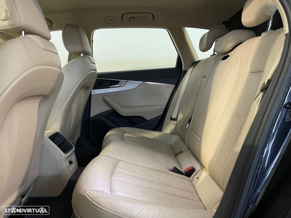 Audi A4 Avant 2.0 TDI Multitronic Advance - 14