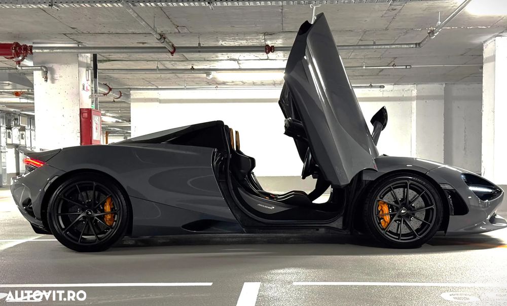 McLaren 750S Spider - 27