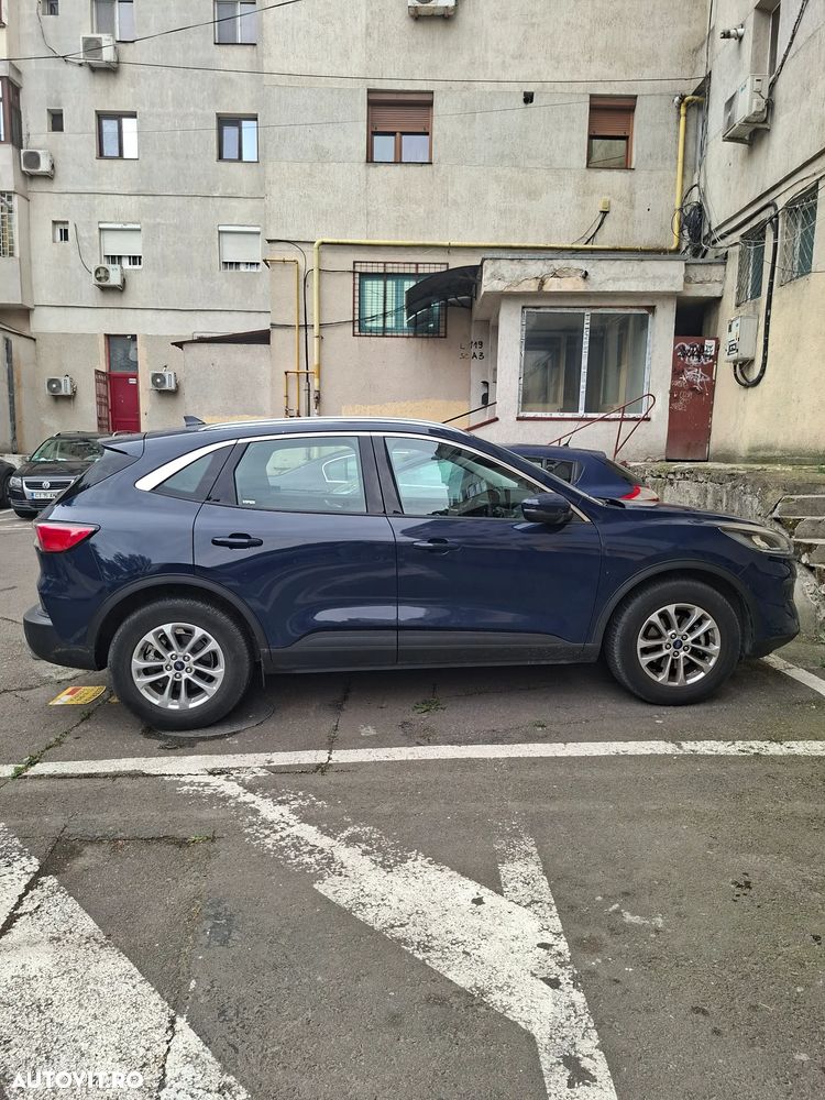Ford Kuga 1.5 EcoBoost FWD Titanium - 3