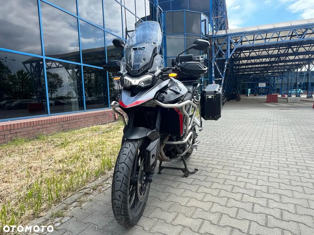 Triumph Tiger - 12