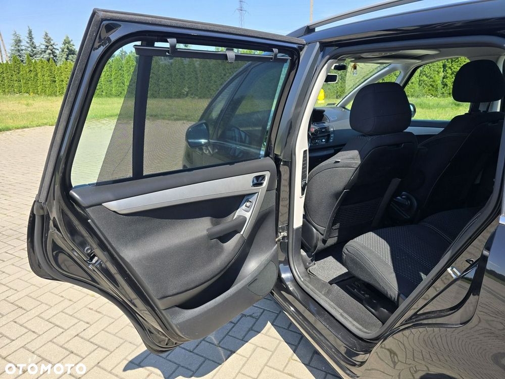 Citroën C4 Grand Picasso - 17