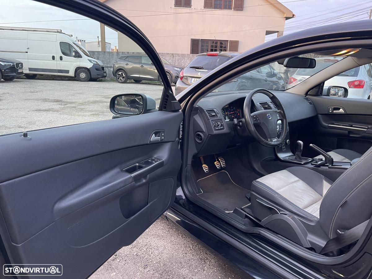 Volvo C30 1.6 D Drive 99g R-Design Start/Stop - 10