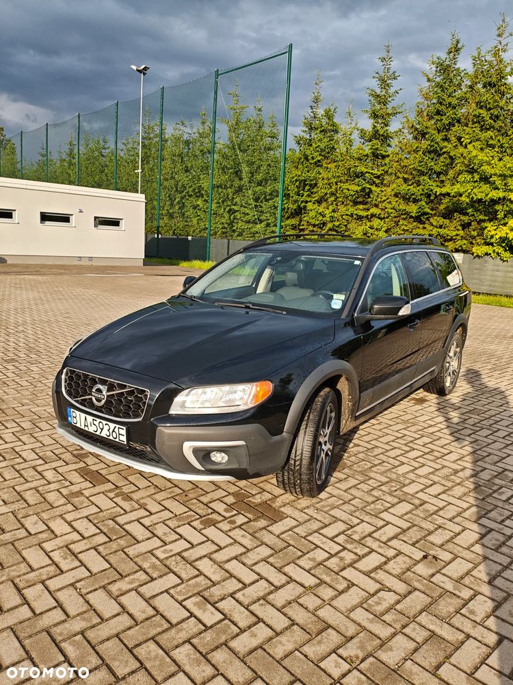 Volvo XC 70 - 1