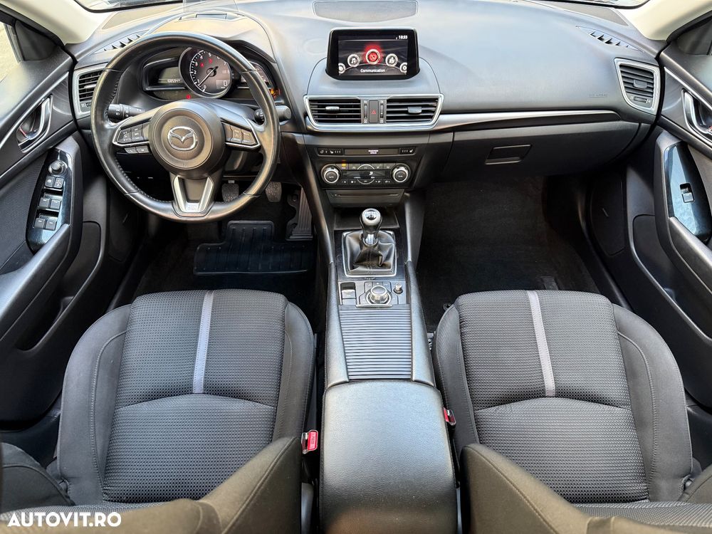 Mazda 3 G120 Revolution - 5