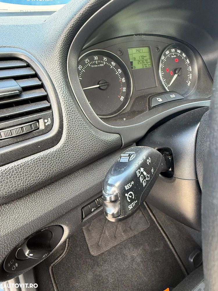 Skoda Fabia 1.2 TDI DPF Combi GreenLine - 9