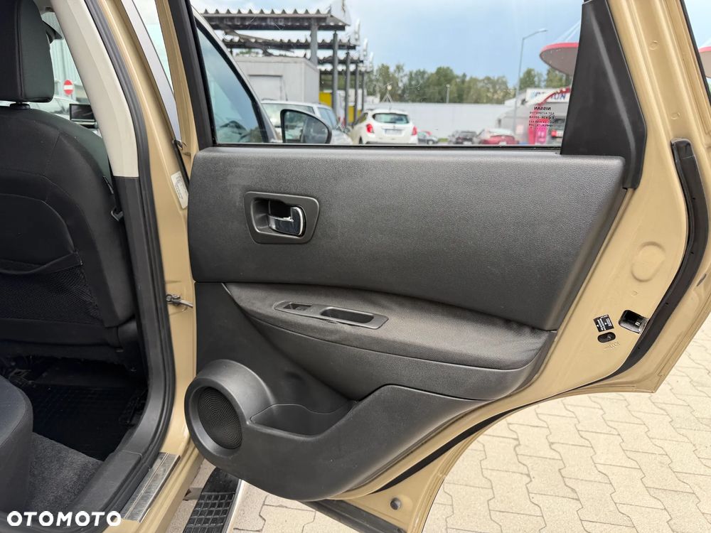 Nissan Qashqai 1.6 Acenta - 23