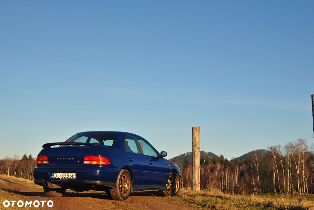 Subaru Impreza 2.0 GT - 31