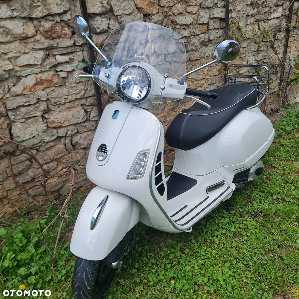 Piaggio Vespa - 5