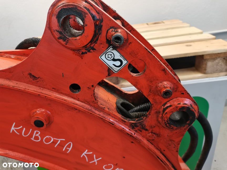 Przegub łyżki Kubota KX018-4 - 7