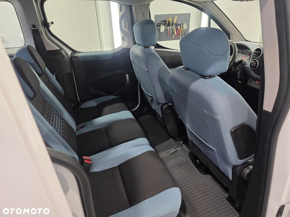 Citroën Berlingo Multispace e-HDi 90 FAP EGS6 Exclusive - 34