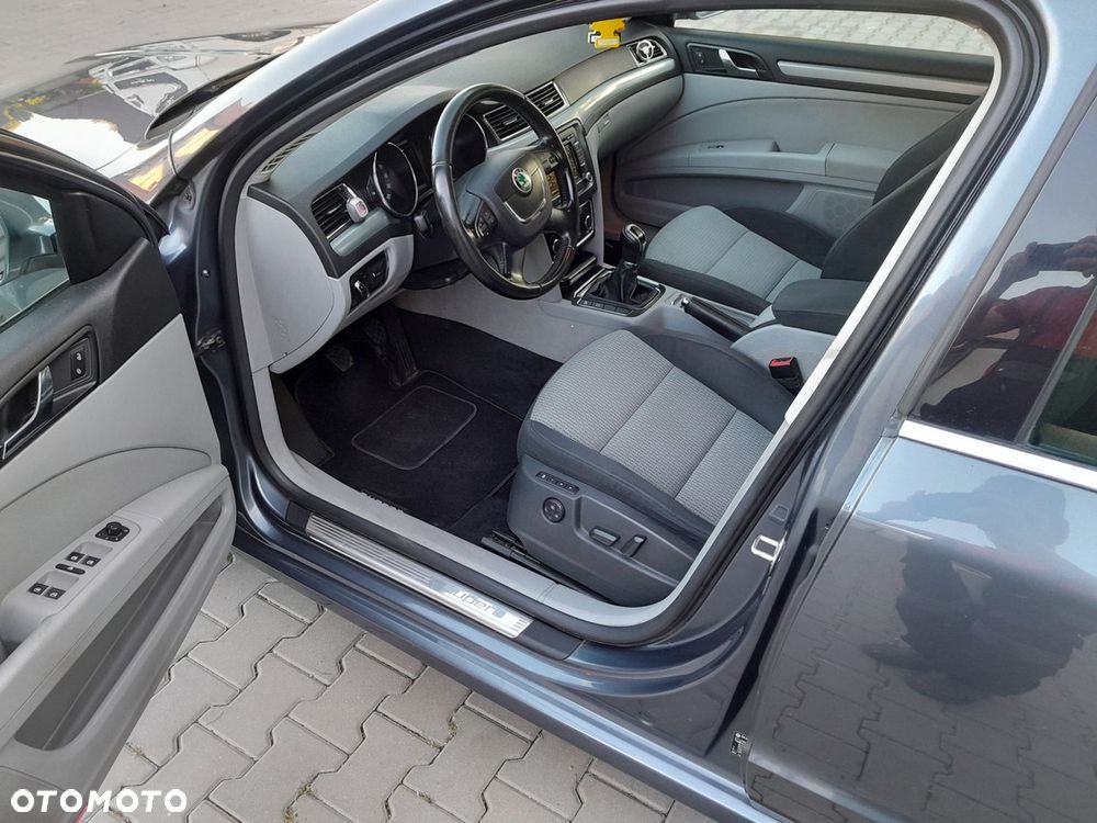 Skoda Superb - 12