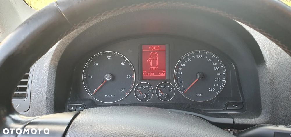 Volkswagen Golf V 1.9 TDI DPF Comfortline DSG - 6