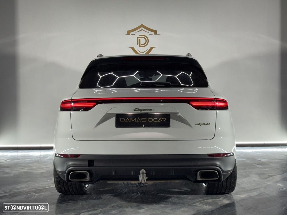 Porsche Cayenne E-Hybrid - 6
