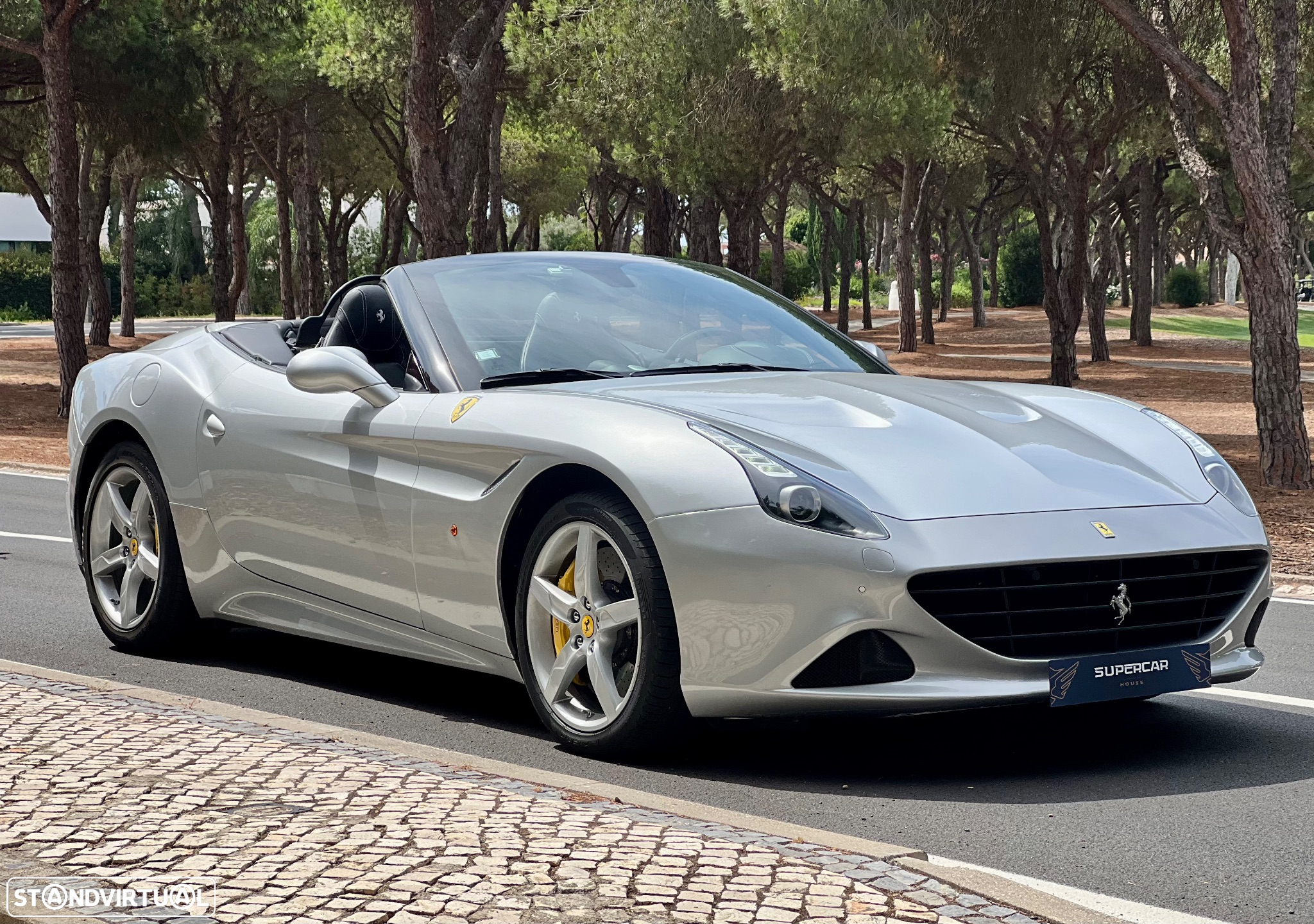 Ferrari California - 22