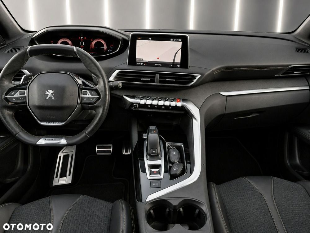 Peugeot 3008 - 11