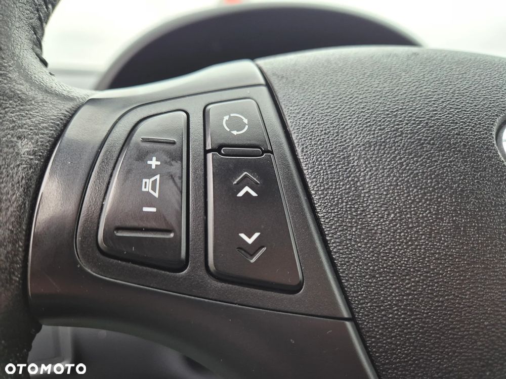 Hyundai i30 1.4 Blue Comfort - 17