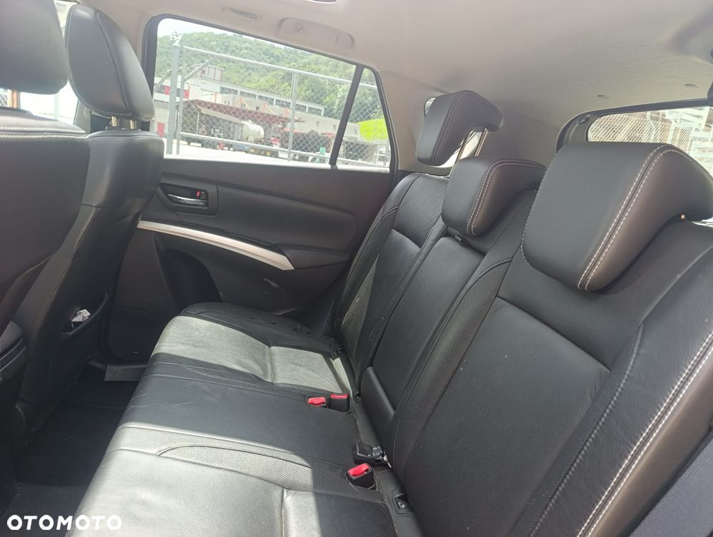 Suzuki SX4 S-Cross 1.6 DDiS Premium 4WD - 9