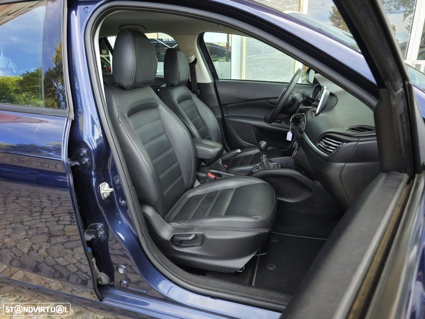 Fiat Tipo Station Wagon 1.3 M-Jet Lounge - 22