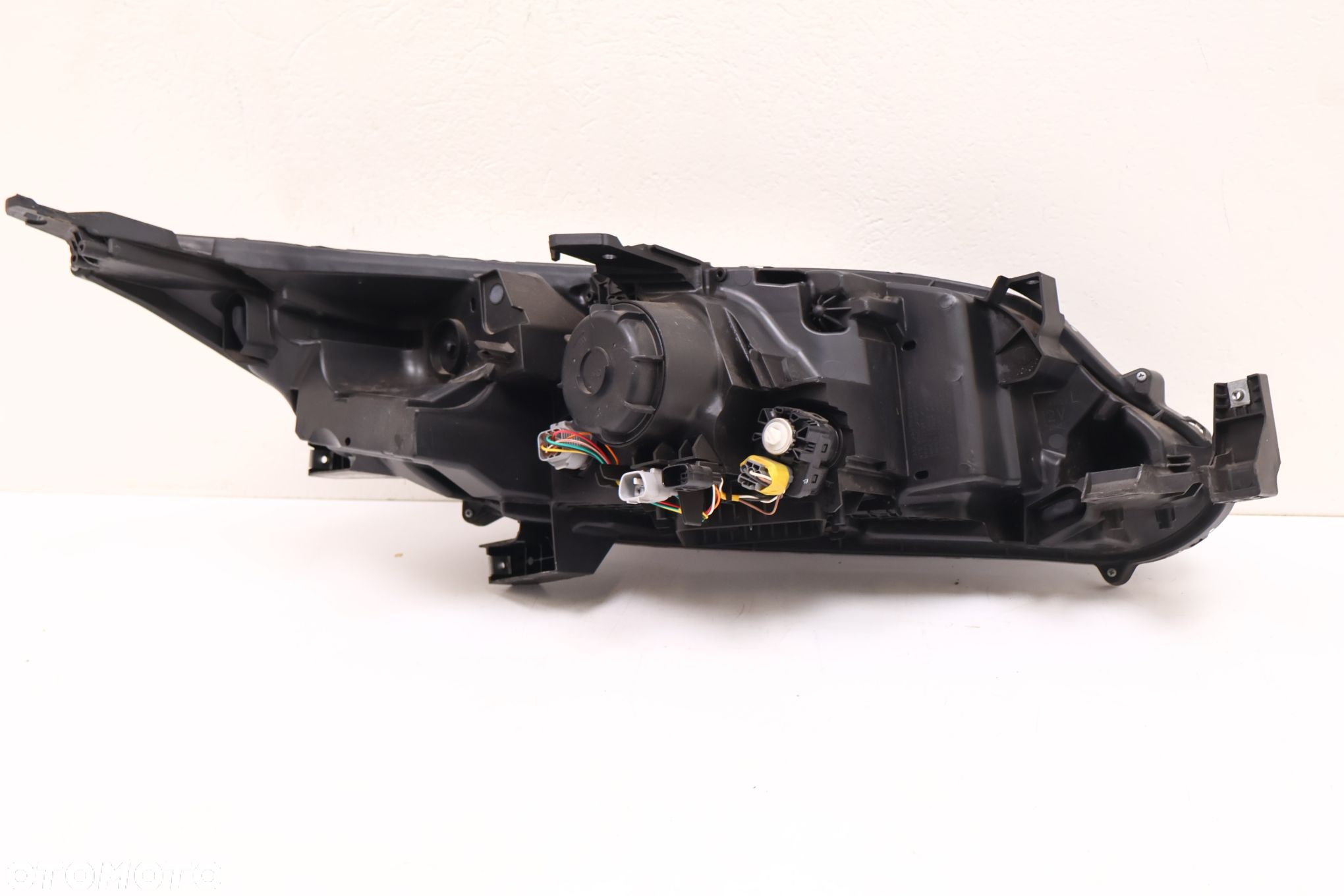 MITSUBISHI ECLIPSE CROSS LAMPA LEWA PRZÓD FULL LED - 5