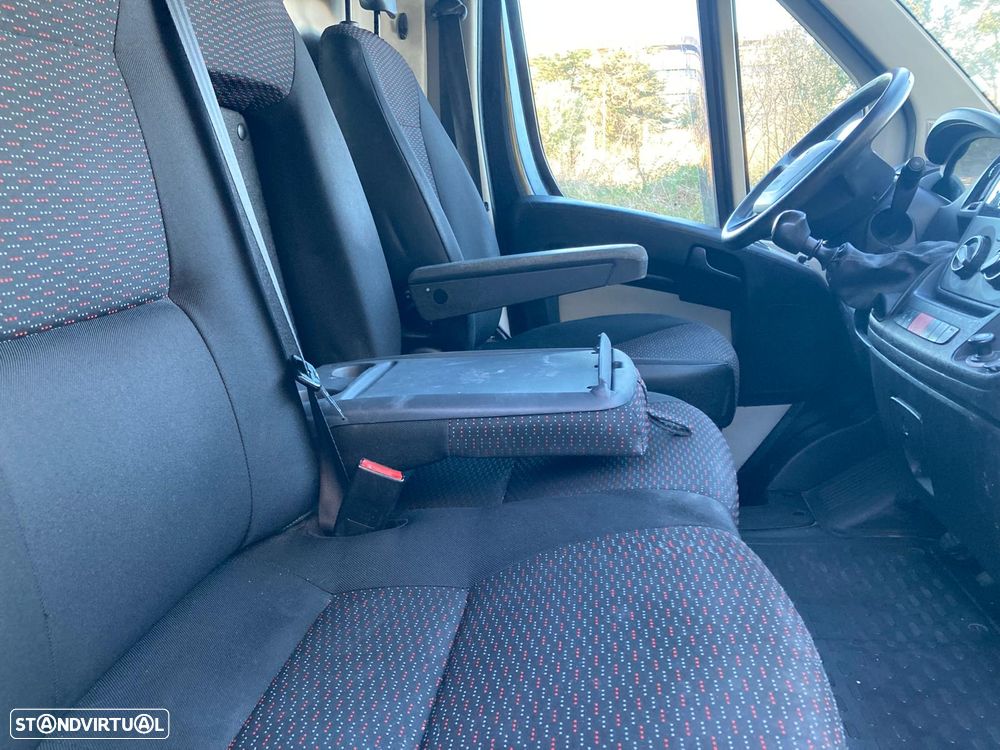 Peugeot Boxer 2.2 HDI 131cv - 11