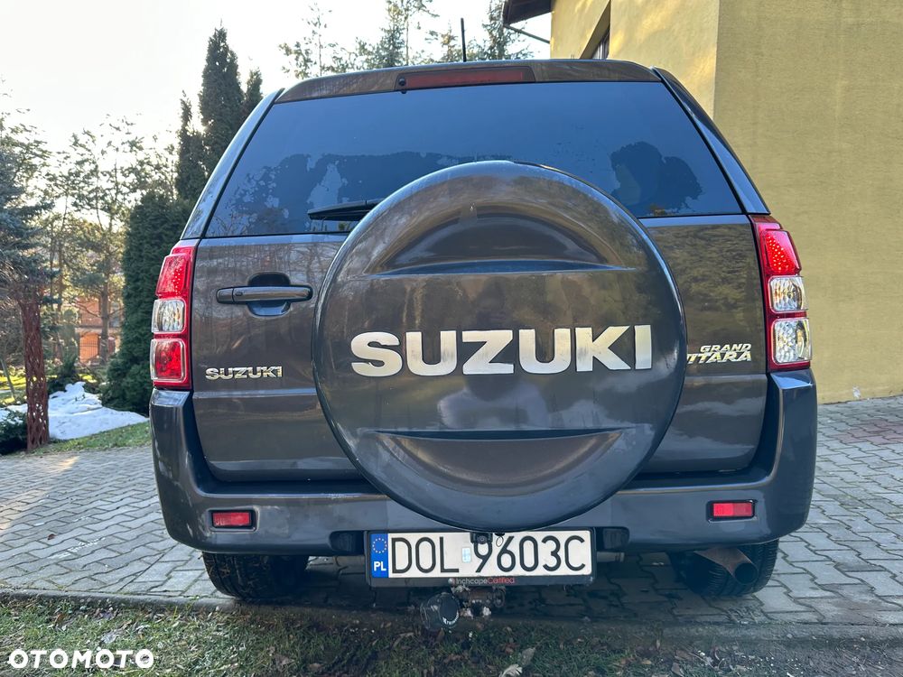 Suzuki Grand Vitara 2.4 De Luxe - 7