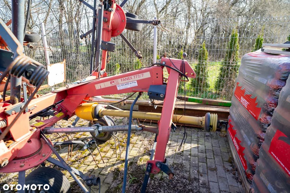Kuhn PRZETSZASARKA Kuhn Krone Morra Feniks4 i 6 gwiazdowe Hydraulika - 12