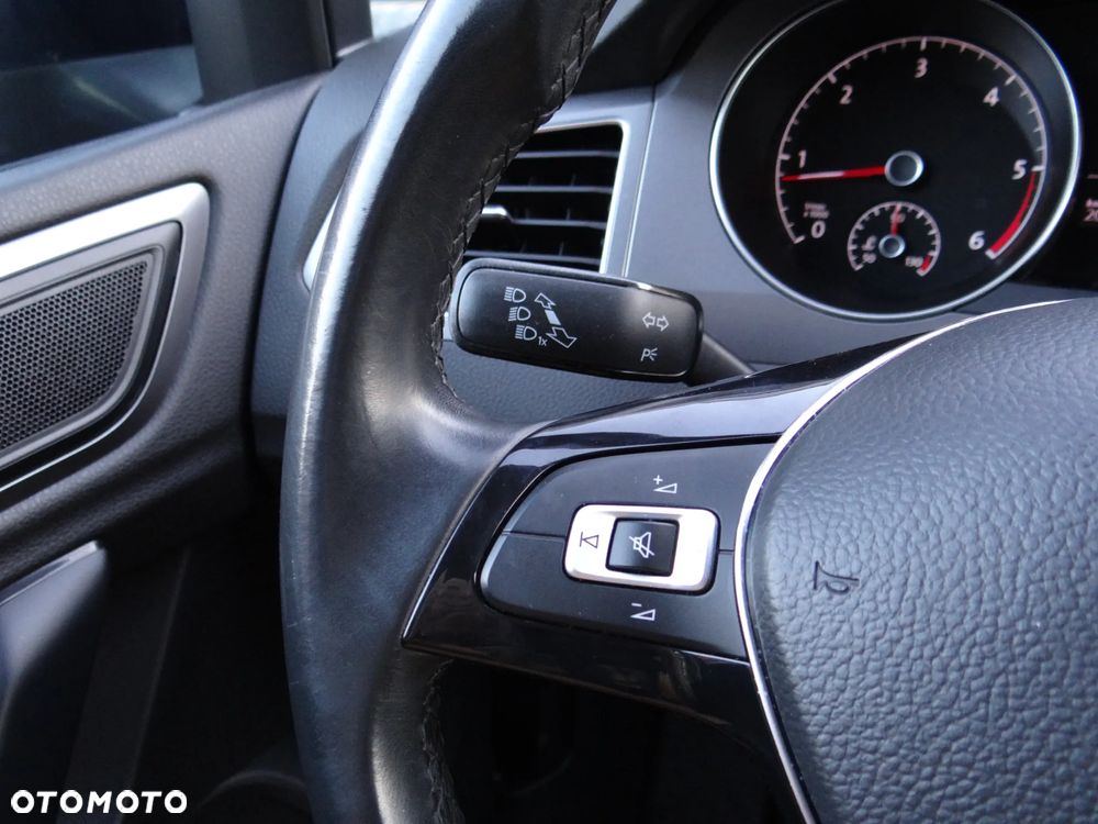 Volkswagen Golf Sportsvan 1.6 TDI BlueMotion Technology Comfortline - 25