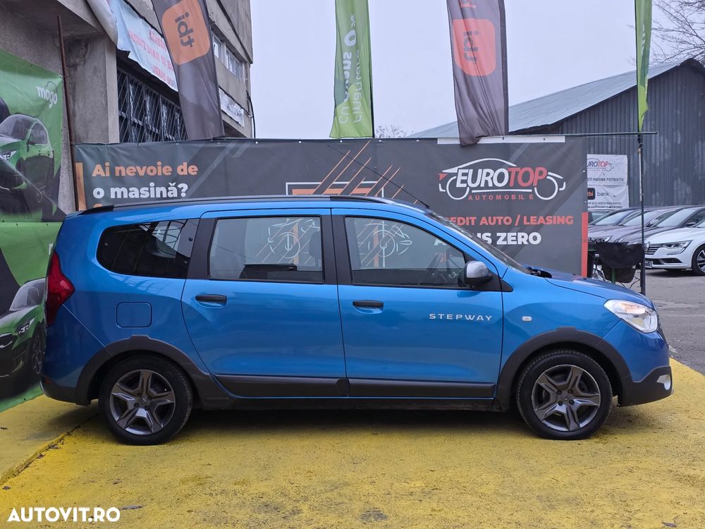 Dacia Lodgy dCi 110 Stepway Celebration - 5