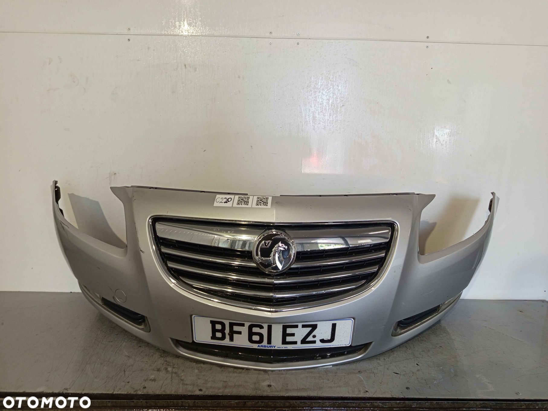 ^ ZDERZAK PRZÓD PRZEDNI OPEL INSIGNIA A I 1 Z157 Z176 SREBRNY HALOGENY - 1