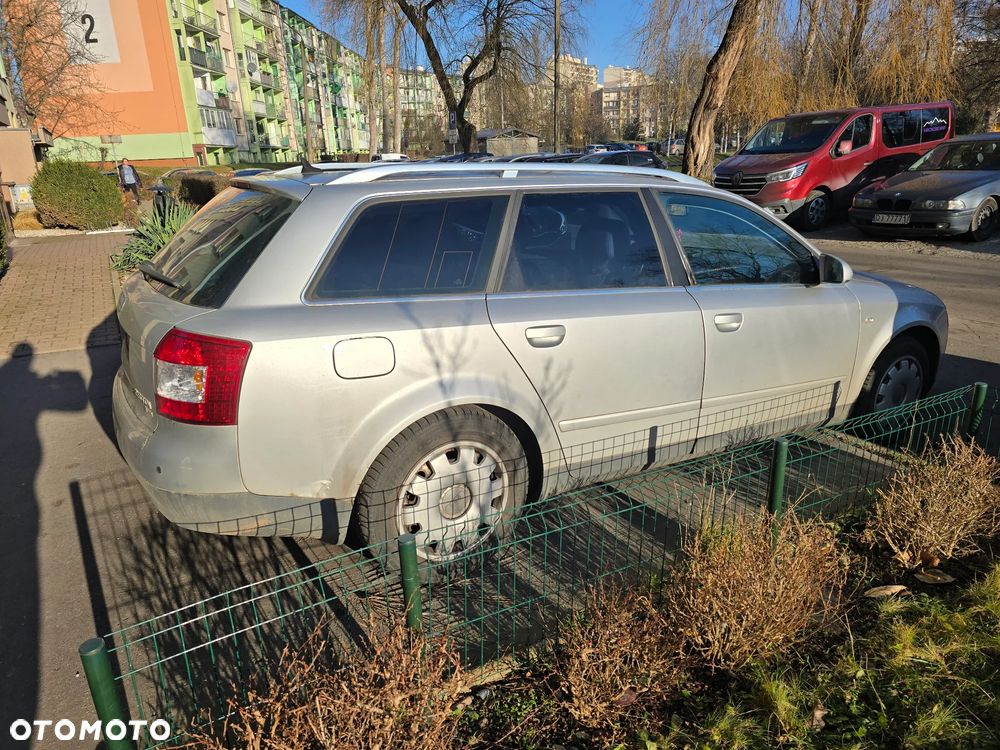 Audi A4 Avant - 5