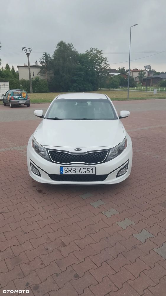 Kia Optima - 1