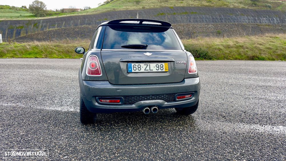 MINI 3 Portas Cooper S Aut. Green Park - 5