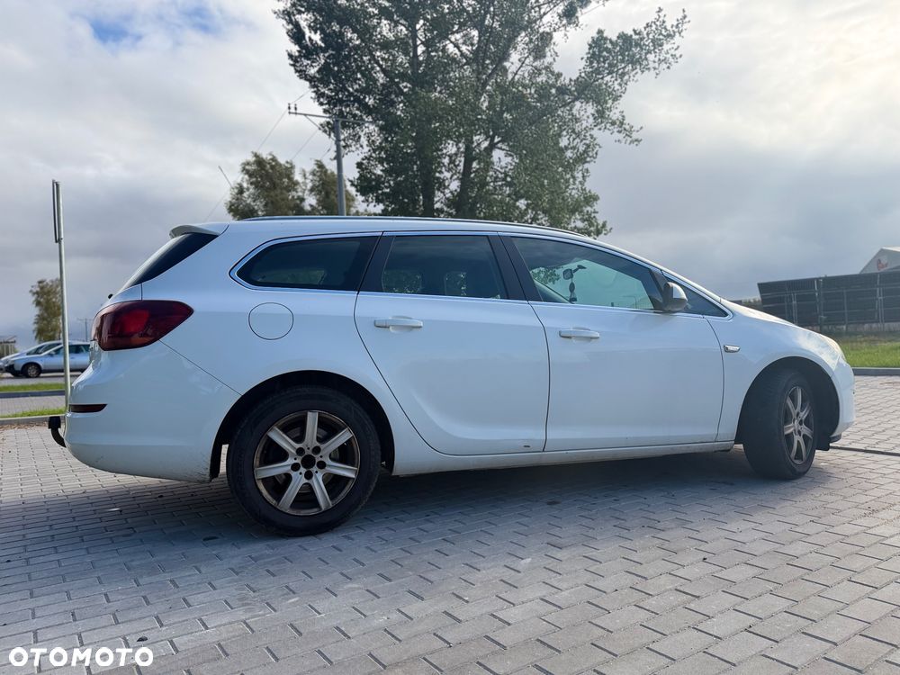 Opel Astra - 4